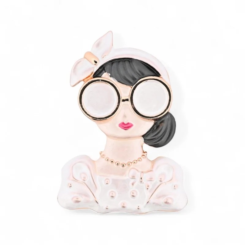 Broche Aimantée Portrait Femme Élégante - Bijou Fashion Icon Vintage