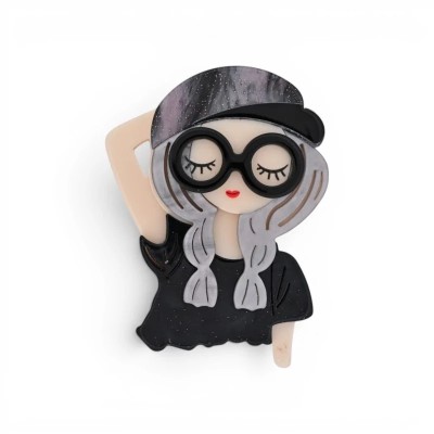 Broche Portrait Femme Aimantée en Résine - Style Urbain | Mode Tendance