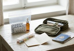 Médicaments en cabine : ordonnance, exceptions et contrôle de sécurité